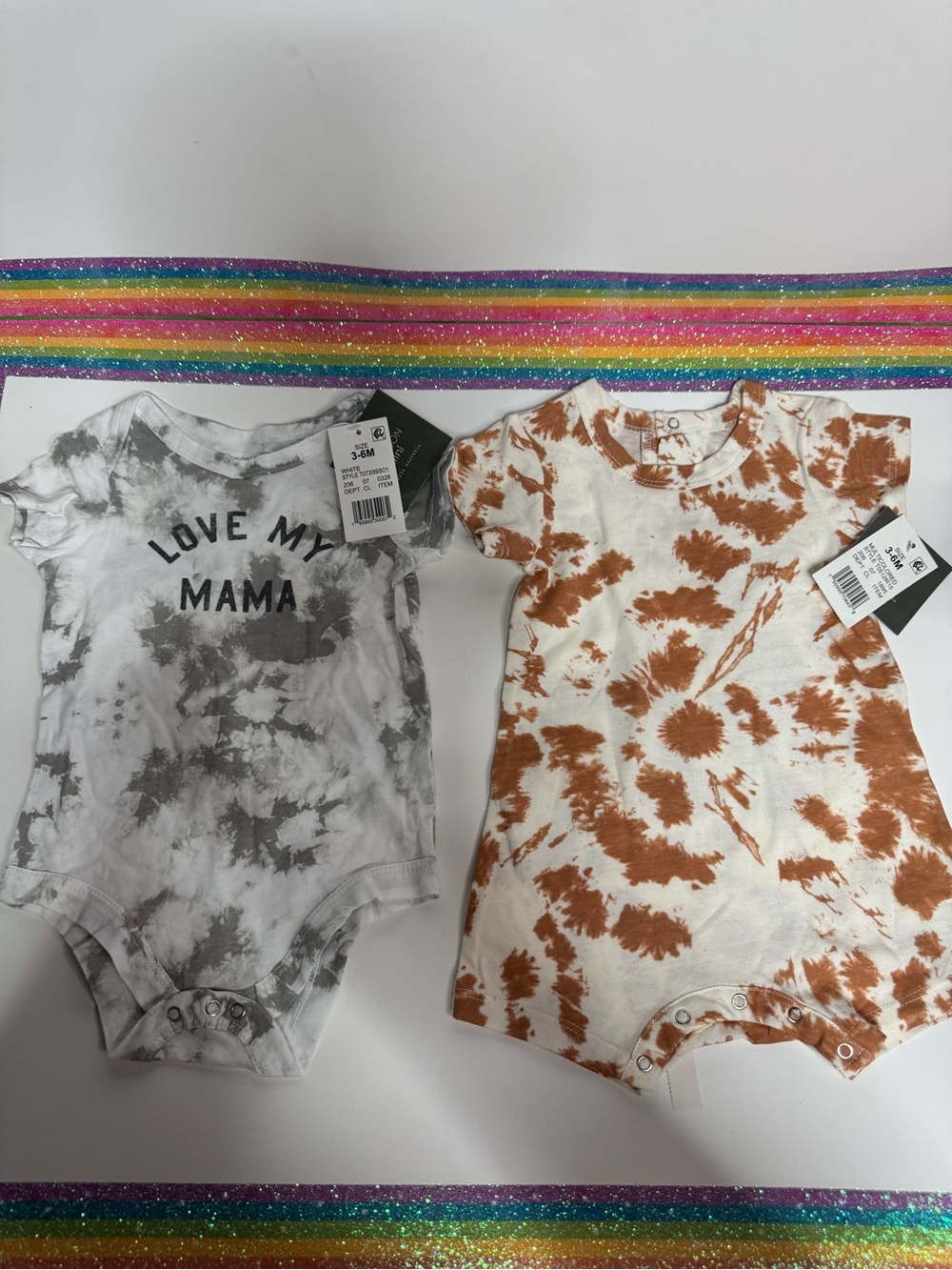 Tie-Dye Short Sleeve Baby One-Piece Bodysuit - Gray 'Love My Mama'